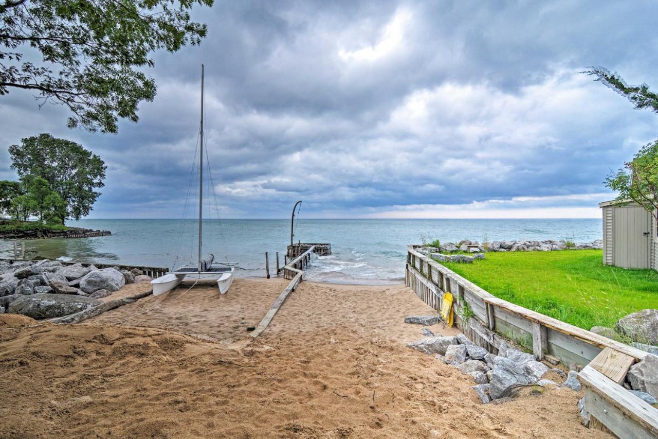 Lake Huron House With Grill And Beach Access! East Tawas Exterior foto
